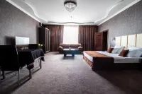 Oblaka Hotel فنادق في مينيرالني فودي