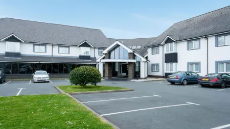 Aberystwyth Park Lodge Hotel Отели в г. Абериствит
