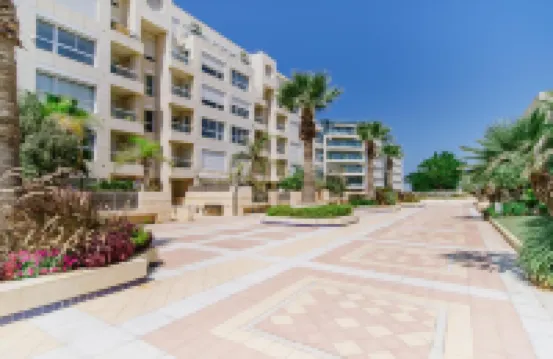 Marina Apartments by Olala Homes