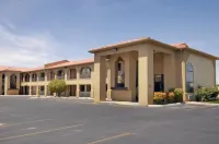 Days Inn by Wyndham Rio Rancho Hotels in Corrales