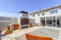 138 Marine Beachfront Guesthouse Các khách sạn ở Greater Hermanus