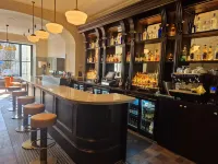 The Western Hotel - Barer