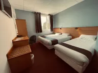 Hotel le Saint Aubin Hotels in Forges-les-Eaux