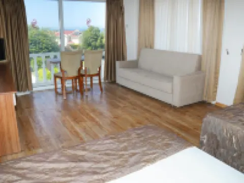 Hotel Sempati Hotels in Lapta