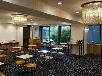 東方金澤伊可諾飯店 森本站附近的飯店