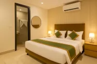 Roomquet Comfort Inn