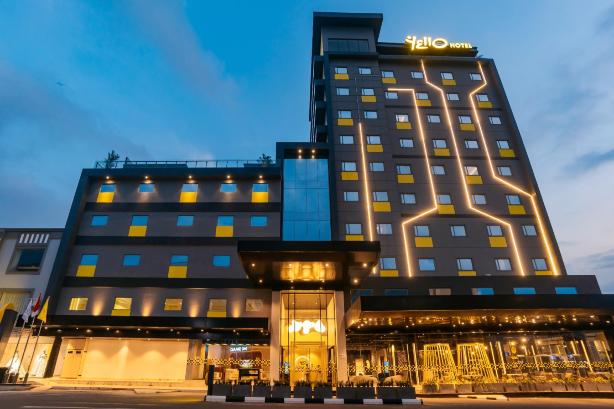 Yello Hotel Harbour Bay Batam