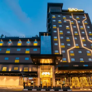 Yello Hotel Harbour Bay Batam