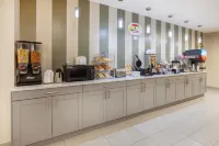Baymont by Wyndham la Grange KY Southeast - breakfast