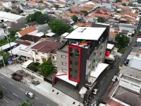 埃諾弗朗特一號飯店三寶壟 住宿飯店