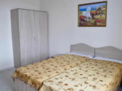 Raduzhnaya Hotel Hotels in Sol-Iletsk