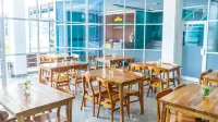 Elephant Inn and Suite Hotel by Sajiwa - breakfast