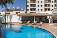Verona Hplus Long Stay - Kolam Renang