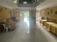 Hotel Independência - parkir