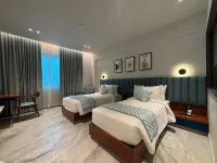 Arcor Hotels Mysuru - piscina