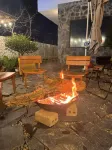 AKAMI CAFÉ AND HOMESTAY Hotels in 