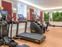 Carlton Lausanne Boutique Hôtel Hotels near Delices