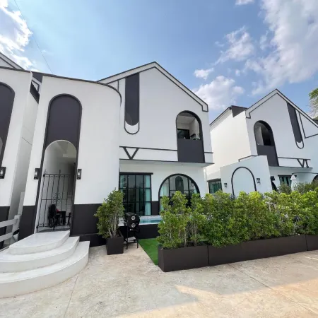 V Villa Khaoyai