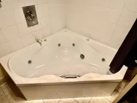 New Castle Motor Lodge - موقف سيارات