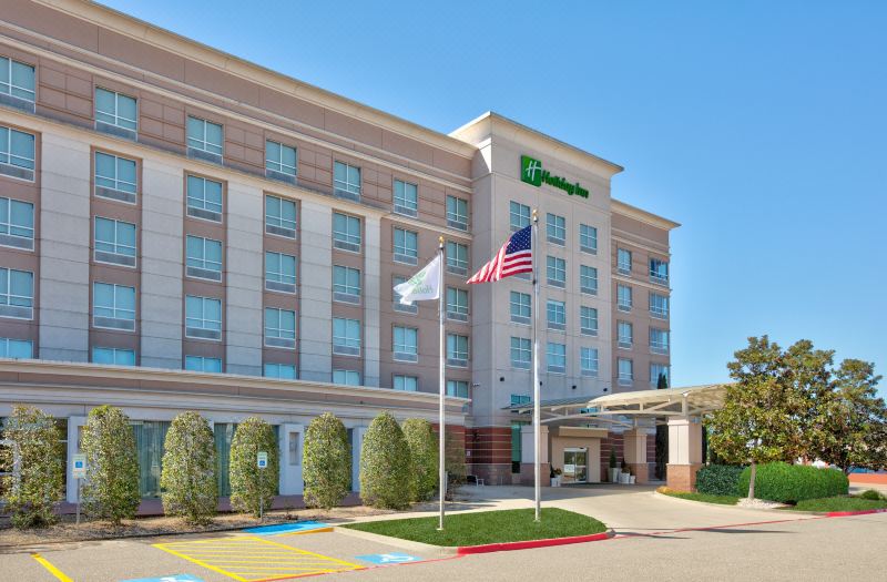 Holiday Inn DFW Airport South by IHG