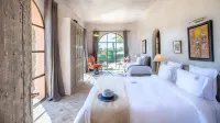 Mr & MRS Smith le Jardin des Douars - Bed and Breakfasts