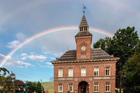 Courtyard Lake George