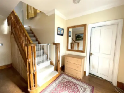 Bryncoch Hotels in Llanelli