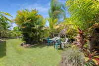 Bundaberg Coral Villa Motor Inn - Beach