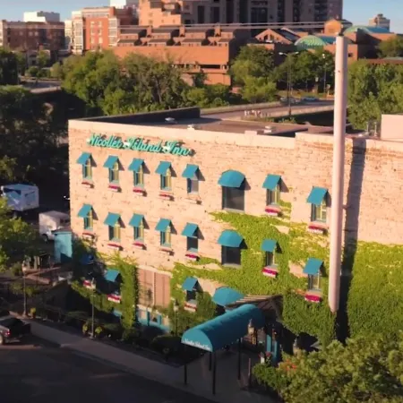 Nicollet Island Inn
