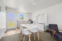 The Sands Motel Absolute Beachfront Tutukaka - 2 звезды