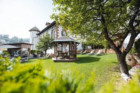 Bio Boutique Hotel Laurino Отели в г. Тезеро