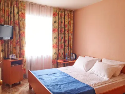 Amaks Kurgan Hotel Các khách sạn ở 