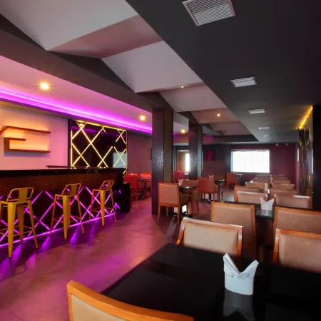 Hotel Park Residency