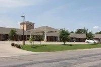 Lindsay Inn Hotels in Cooke County