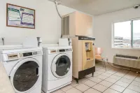 波士頓西 - 弗雷明漢6號汽車旅館