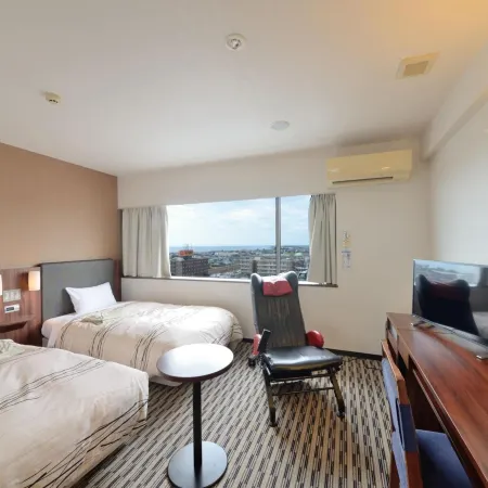 Uozu Manten Hotel Ekimae
