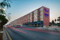 Mena Hotel Nasiriah Riyadh Các khách sạn gần King Abdulaziz Historical Center