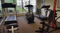 Baymont by Wyndham Wichita East - Gym