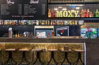 Moxy Darmstadt - バー