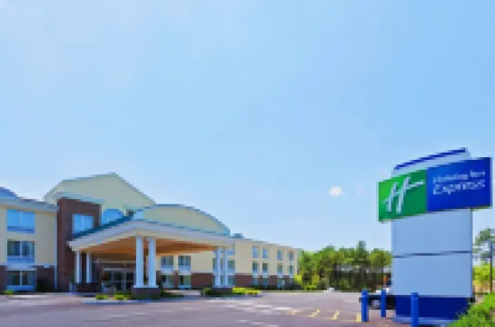 Holiday Inn Express NEPTUNE by IHG Отели в г. 