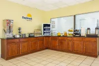 Days Inn by Wyndham Norfolk Military Circle