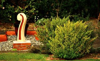 Duvauchelle Seaside Motel