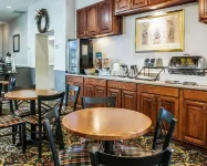 Quality Inn Rochester South Hotels in Fulton County