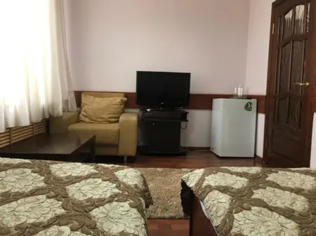 Камелия Отели рядом с достопримечательностью «Северо-Осетинский Республиканский Художественный Музей им. М. Туганова»