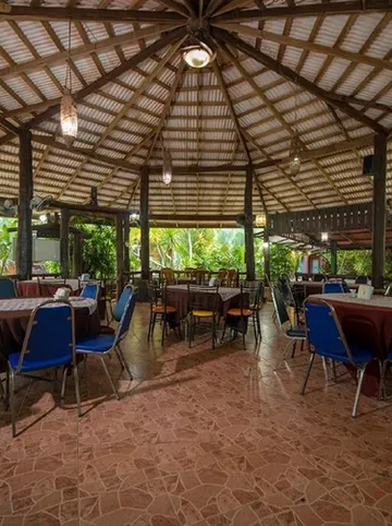 รูปภาพของต้นธารรีสอร์ท แอนด์ สปา ขนอม