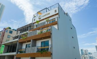 Lagom Apartment and Hotel