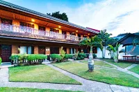 Coucou Bar Hotel and Restaurant - ที่มีบาร์
