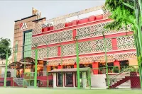 Citi Club Hotels near Moti Jheel