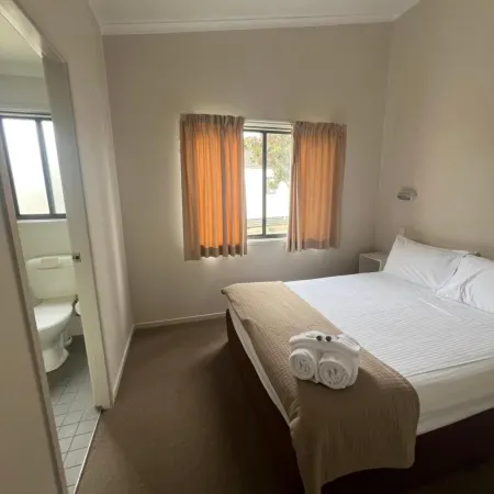 Lorikeet Holiday Park
