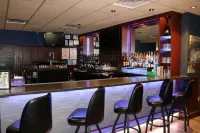 Country Inn & Suites by Radisson, Lincoln North Hotel and Conference Center, NE - bar